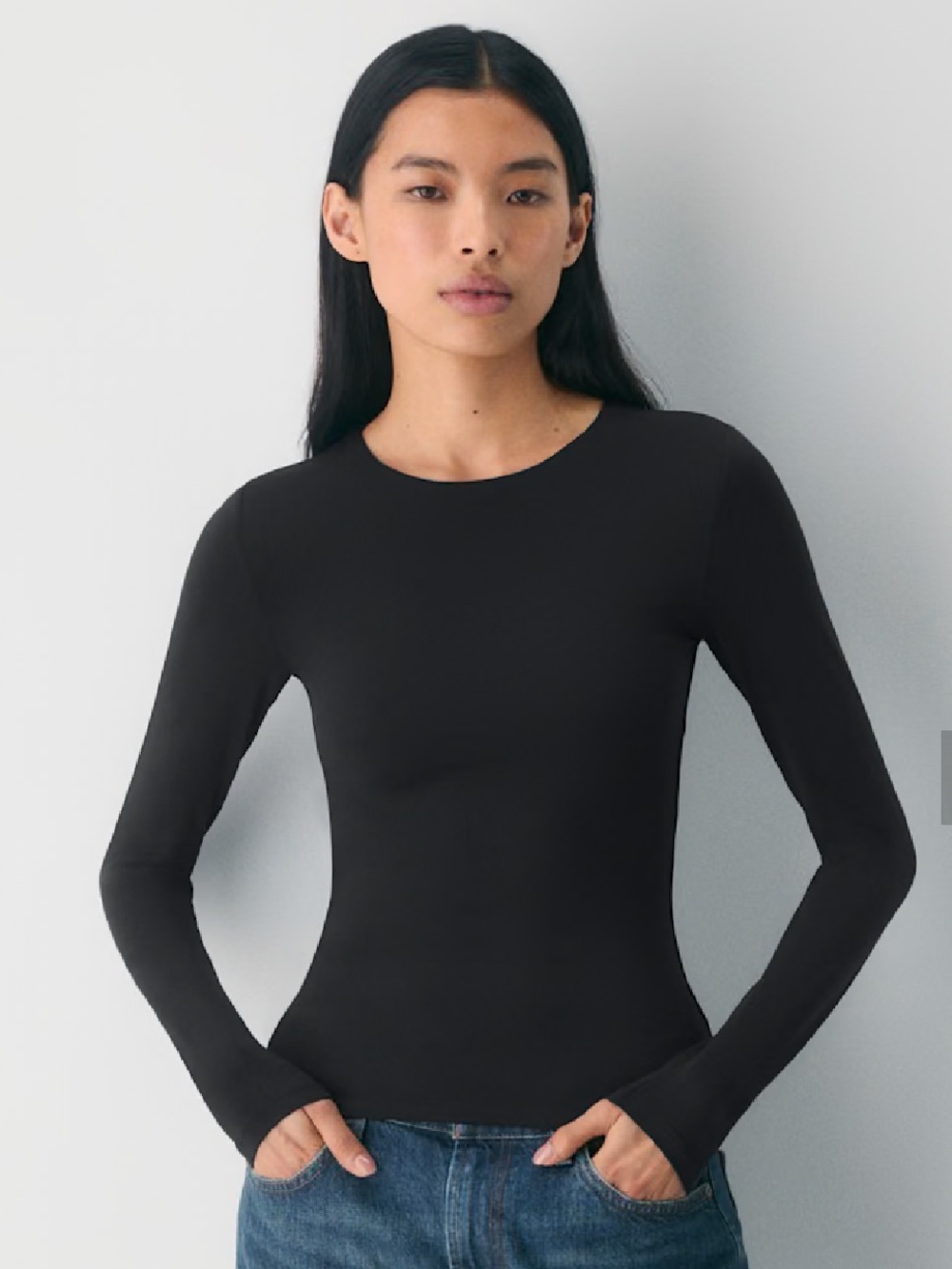 Aritzia Splended Crew Contour Longsleeve